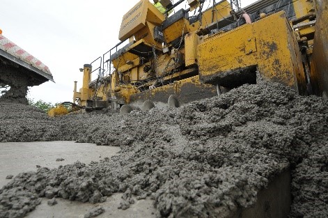 Concrete construction with large machinery