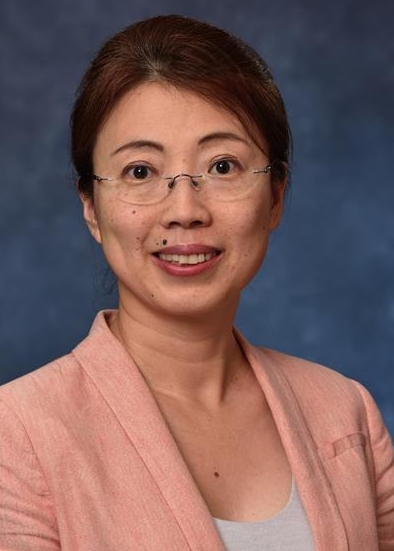 Xinyan Cui Headshot 