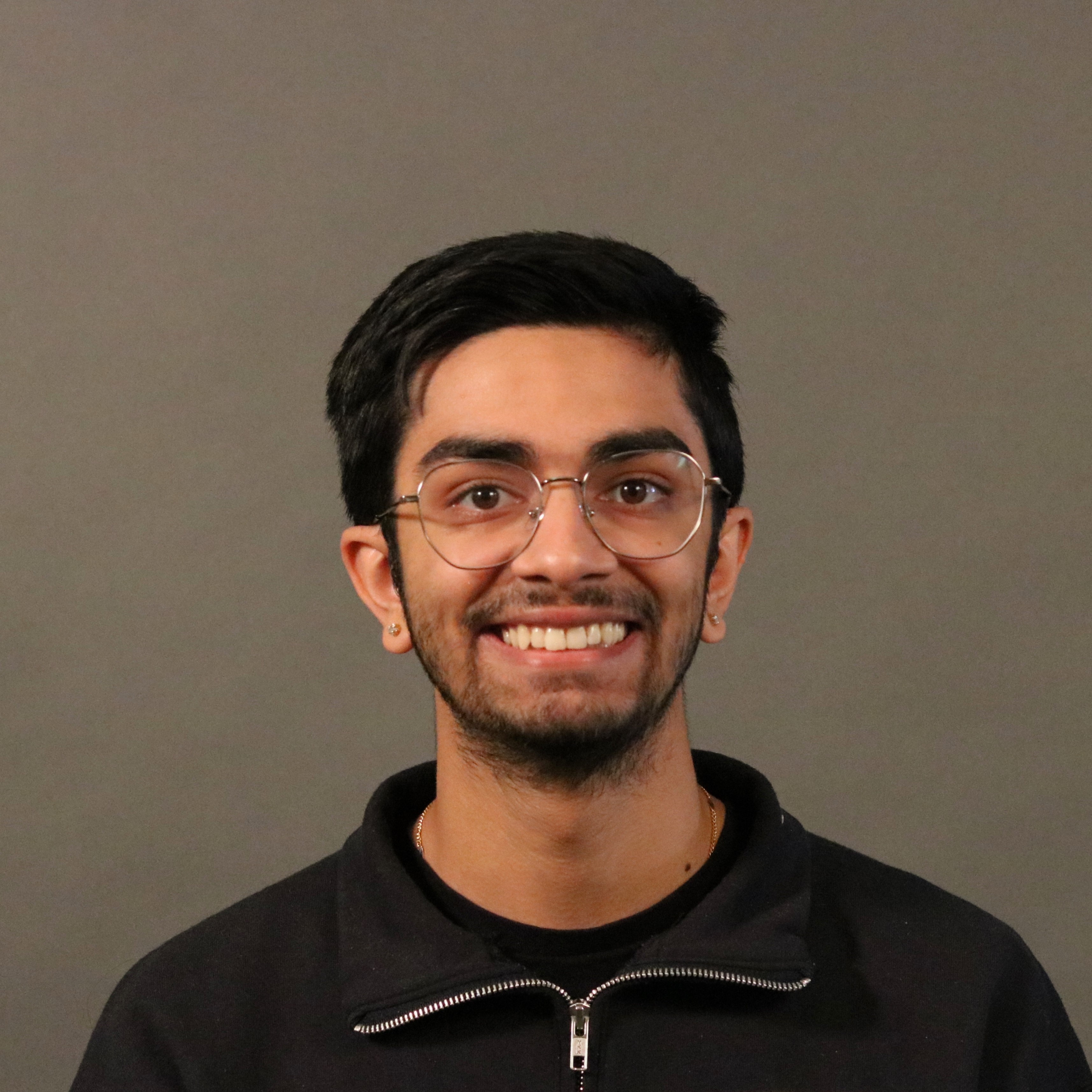 headshot of Karan Choudhari