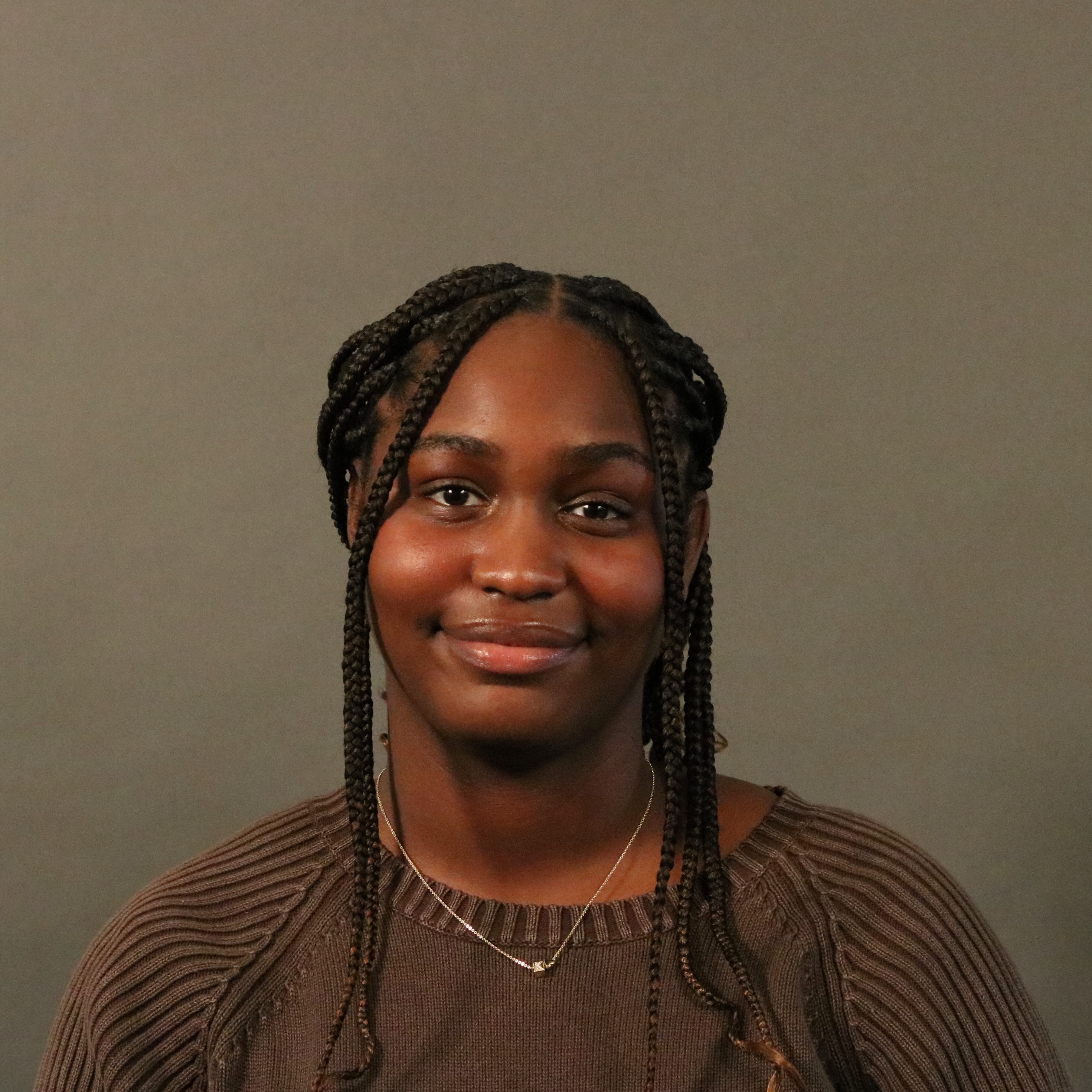 headshot of Khylee Hollins-Greene