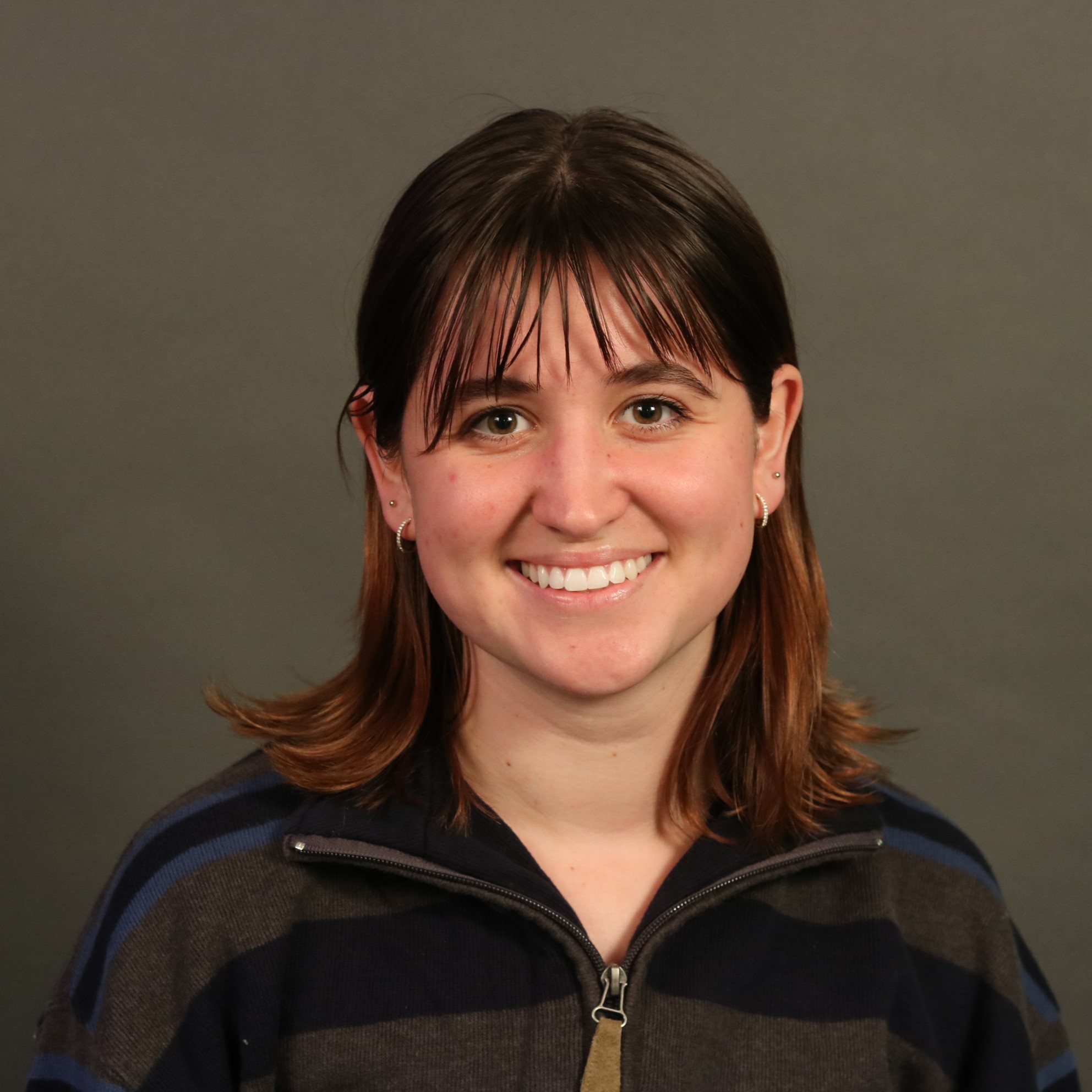 headshot of Lucy Kohrt