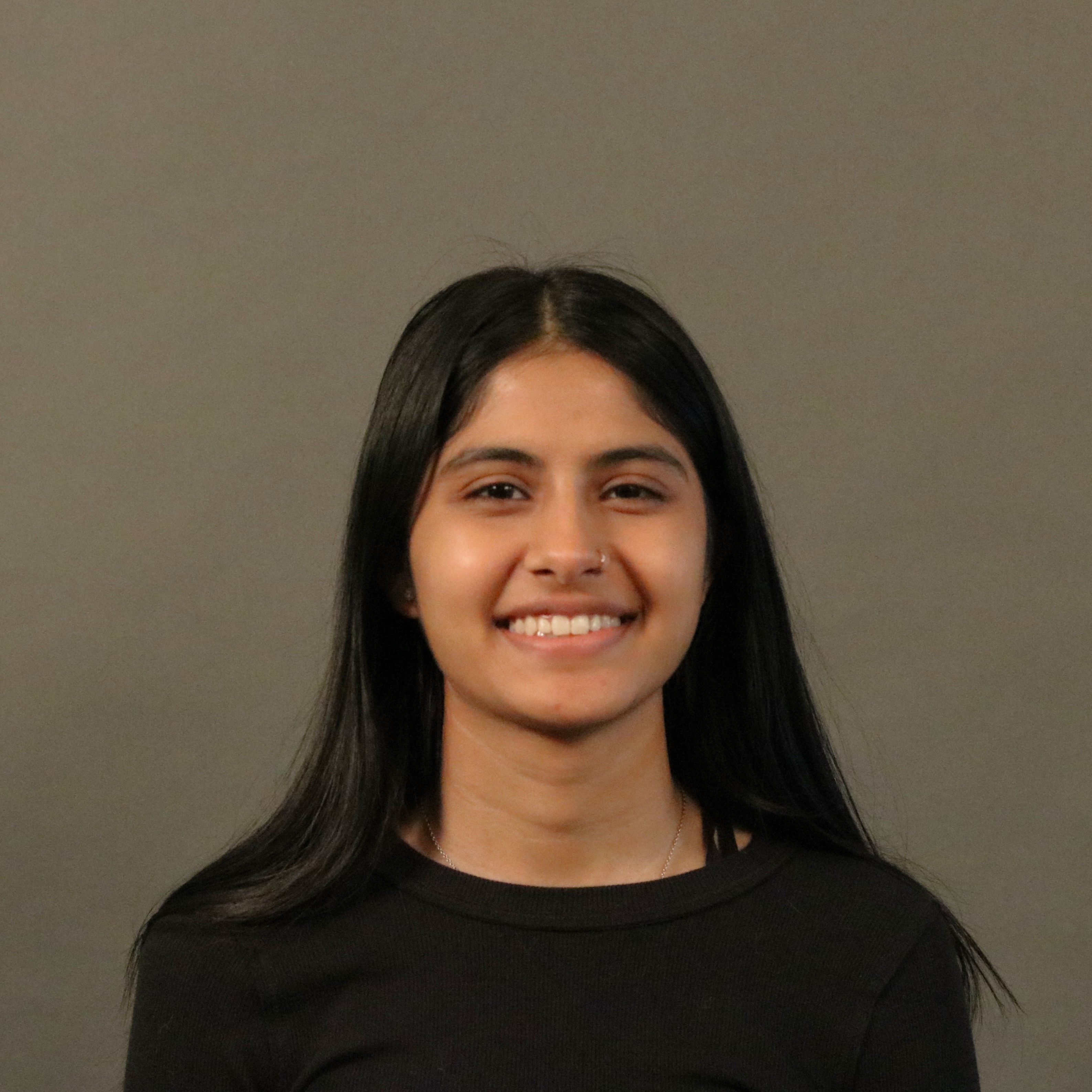 headshot of Riya Kothari