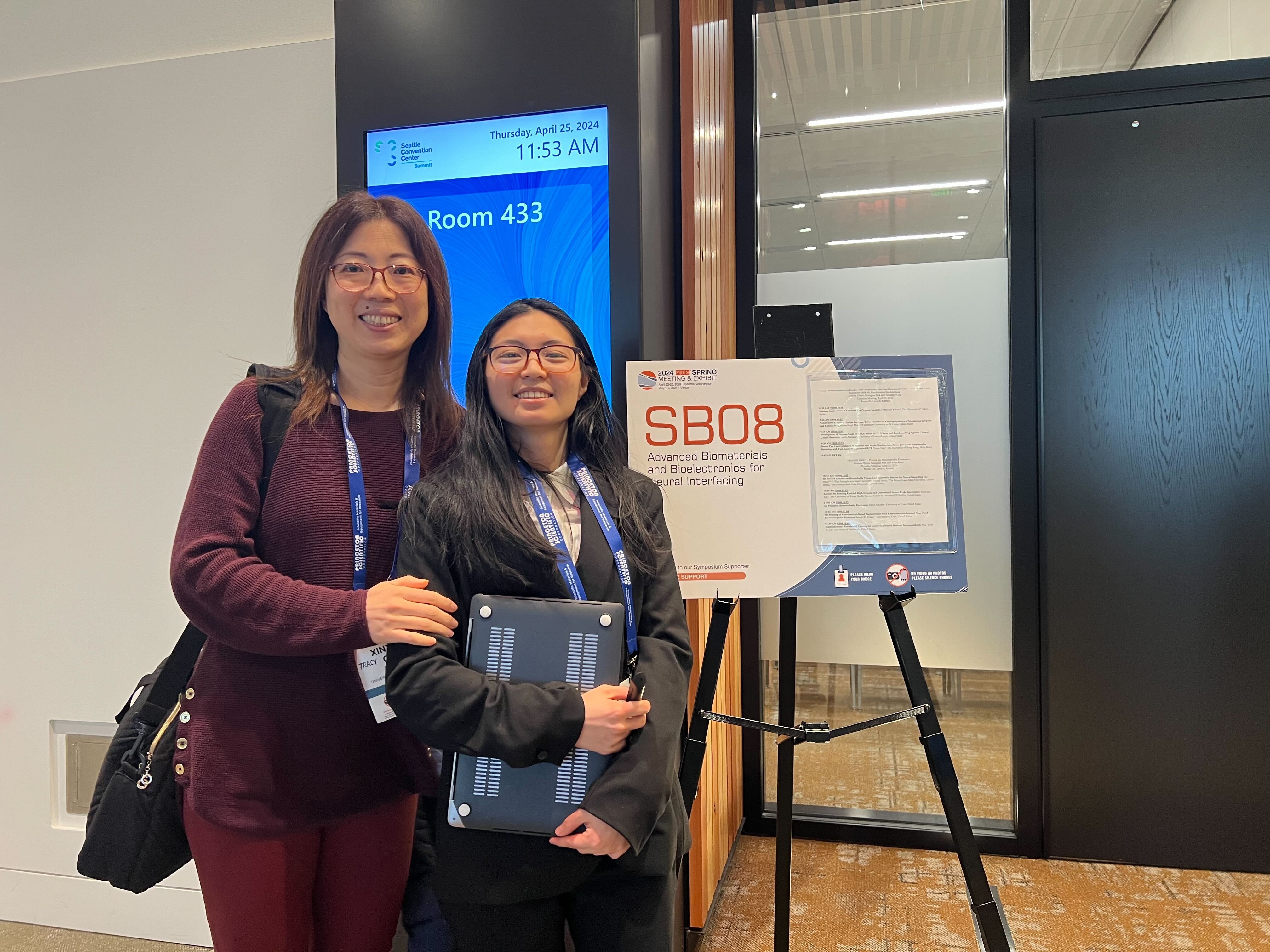  Dr. Cui with graduate student, May Yoon (Mary) Pwint, at the MRS Spring Meeting 2024   